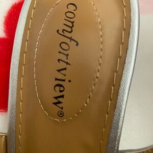 Comfortview Beige and Metallic Sandals